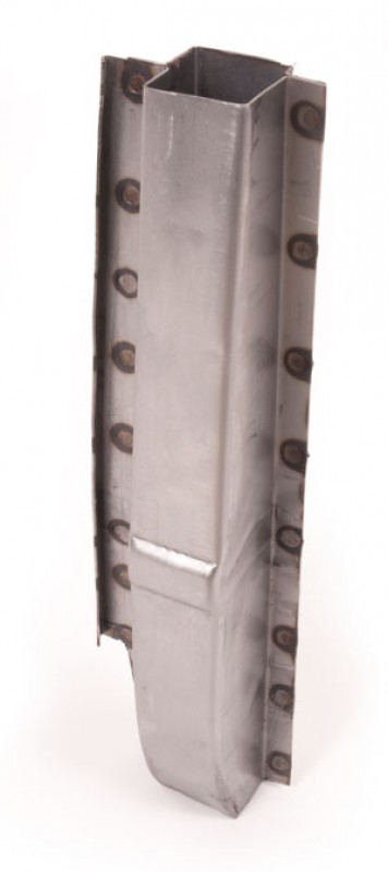 Bas de pilier D intérieur droit de capot moteur. 25cm 8/1963-7/1967 211813422G Sur www.dream-machine.fr