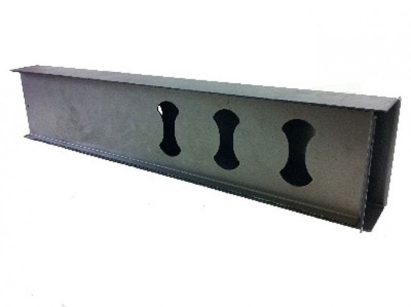 poutrelle gauche sous plancher de cabine 1968--> 211703025 Sur www.dream-machine.fr