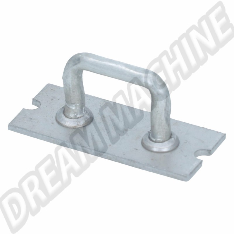 Achetez le crochet de bâche de benne pour VW Combi Bay Window (08/1967-07/1979). Assurez une fixation sécurisée de votre bâche de benne avec ce crochet de haute qualité. Référence: DM0168-020, DM-0168-020.