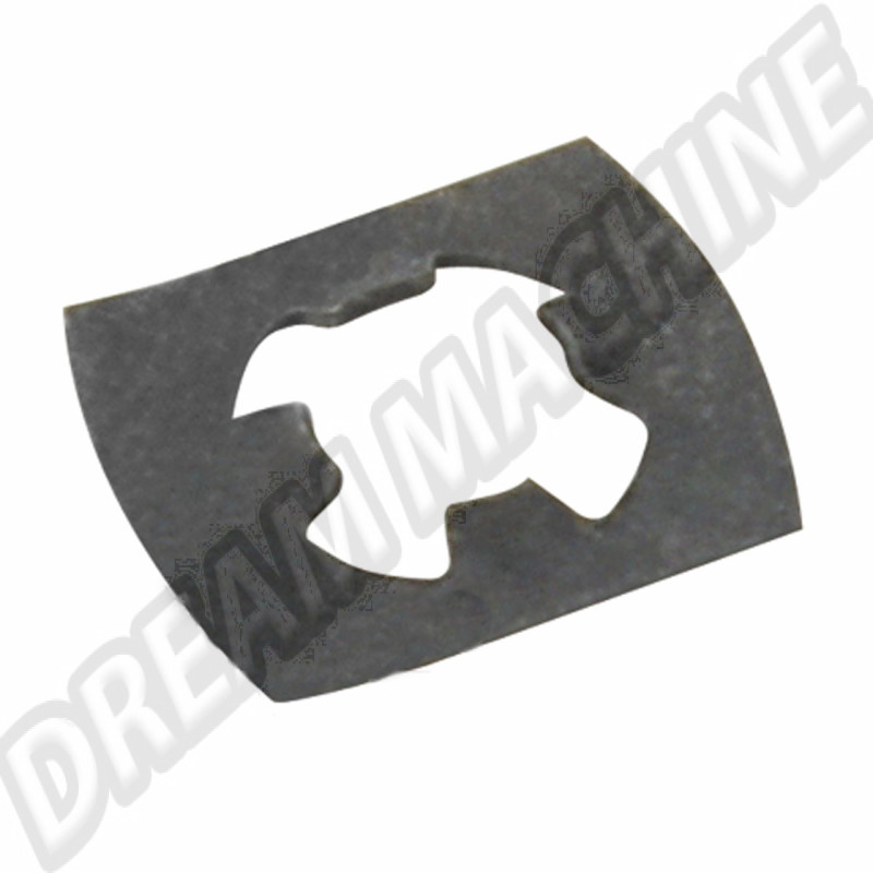 clip-poignee-trappe-essence-vw-coccinelle-1302-1971-1972.jpg