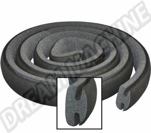 Joint d'Entourage Moteur en Mousse pour Volkswagen Combi Bay Window (1972-1979) ref 411813225