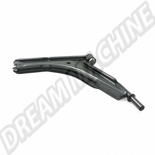 Triangle de suspension Gauche ou Droit pour Golf 1Livré sans les silentblocs. 171407153D Sur www.dream-machine.fr