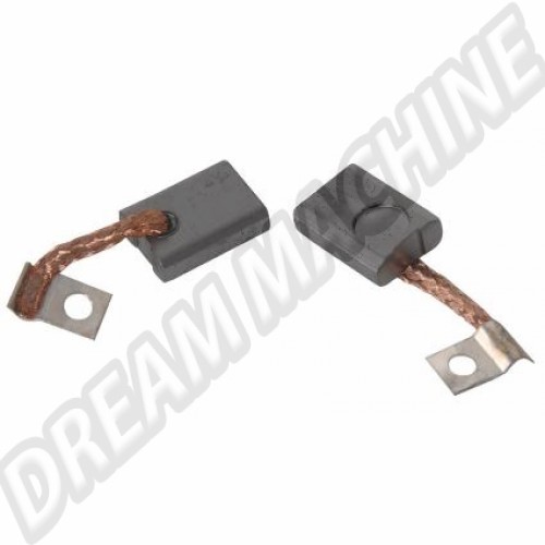 Charbon de dynamo 6V -->OU 12V >7/66 (diam. 90mm) 111903515AK Sur www.dream-machine.fr