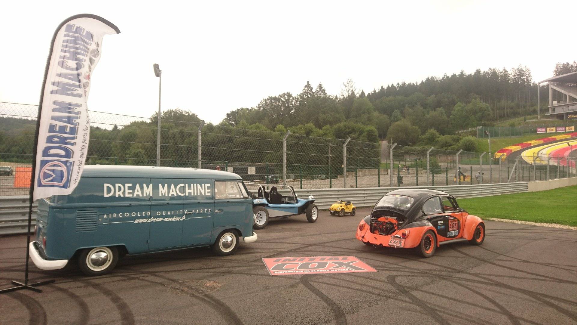 Le Cox Drift Show 